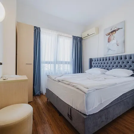 With Panoramic Sea View - Floor Goldstrand
